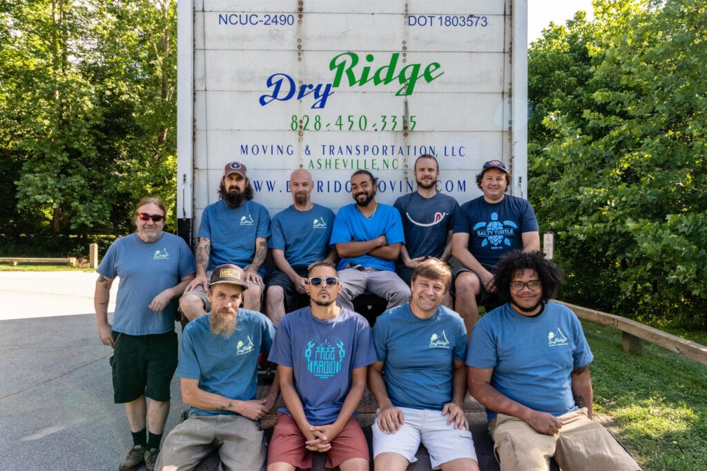 Dry Ridge Moving: crew
