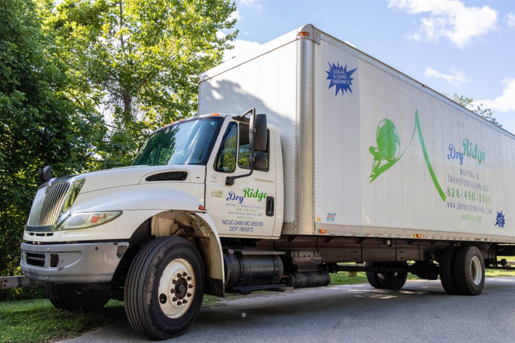 Dry Ridge Moving: truck